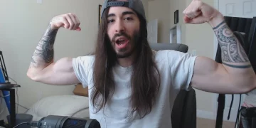 moistcr1tikal posing muscles penguinz0